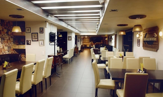 Фото №12 зала Стейк Хаус