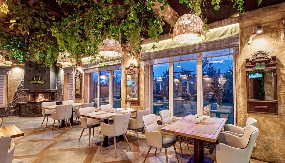 Фото №4 зала Ресторан «Лукоморье»