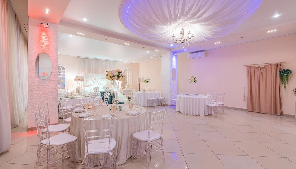 Фото №9 зала Зал "Creme De La Creme"