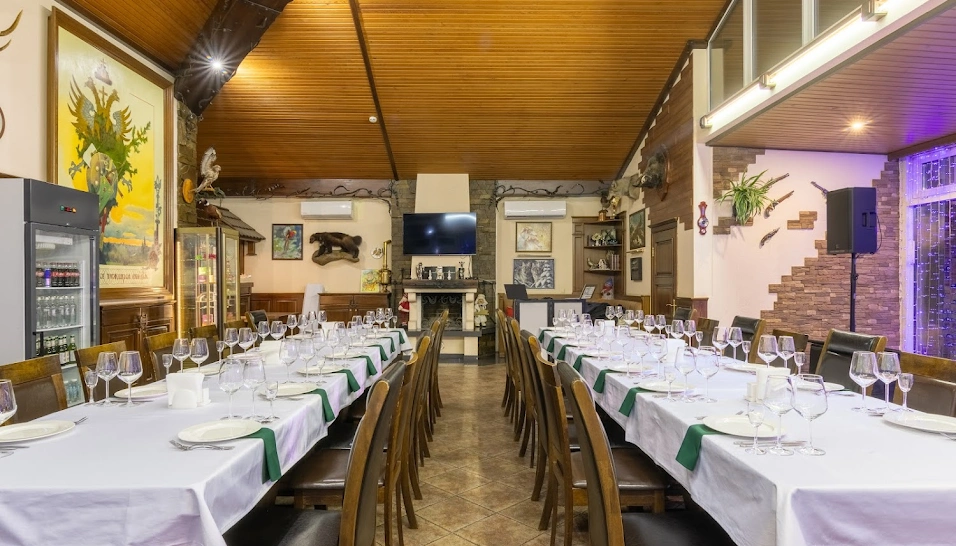 Фото №2 зала Ресторан