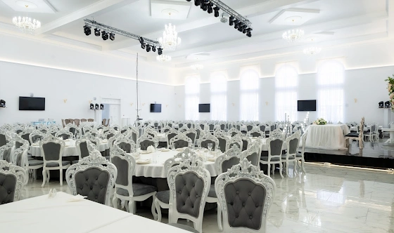 Фото №15 зала Банкет-Холл "Янтарный"