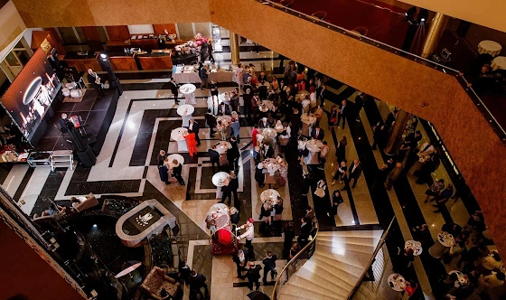 Фото №5 зала Лобби