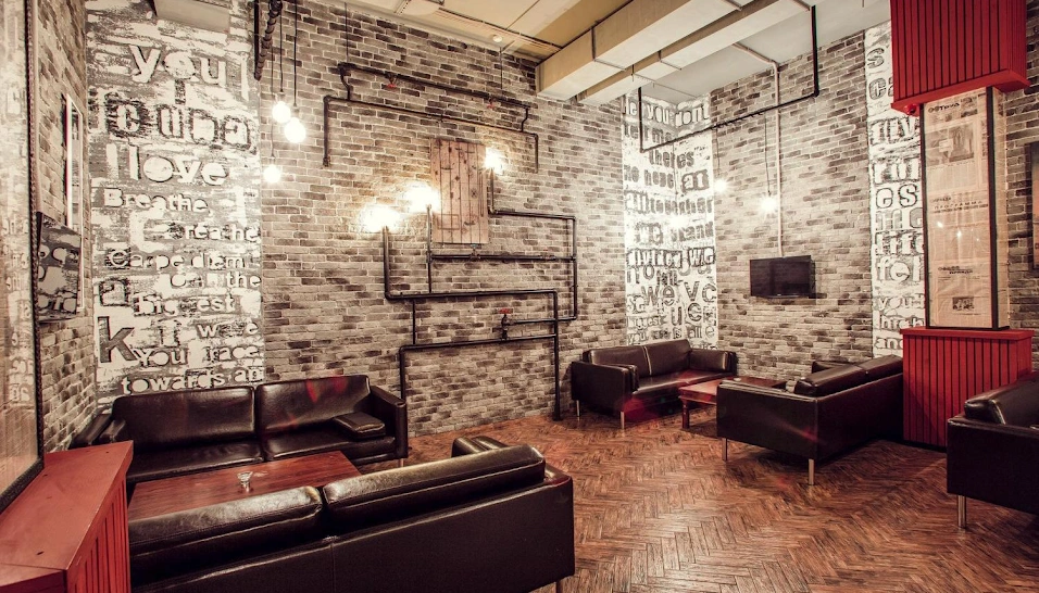 Фото №3 зала Караоке-зал