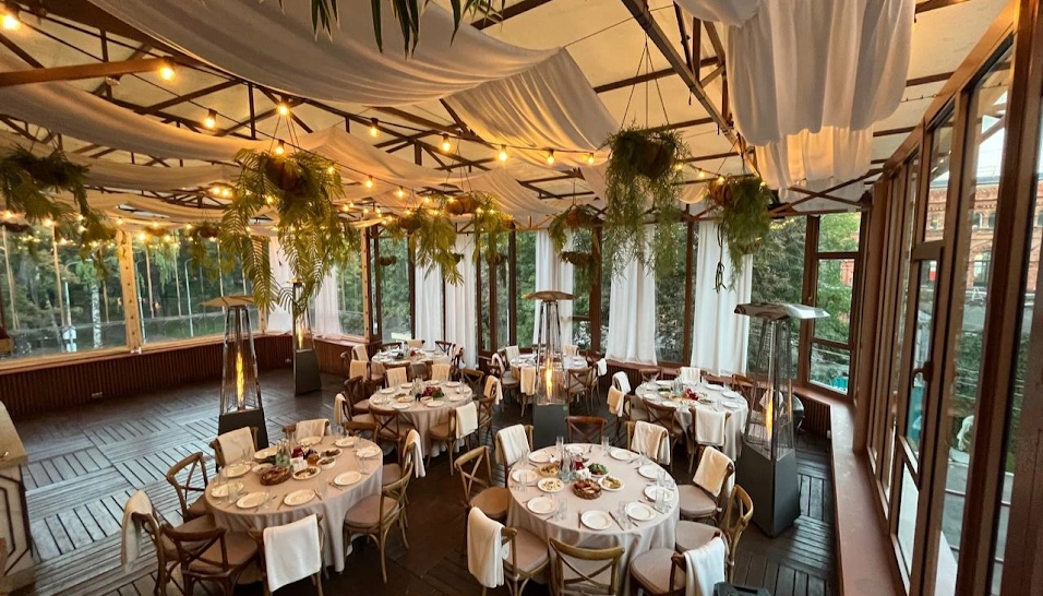 Фото №8 зала Зал «Крыша»