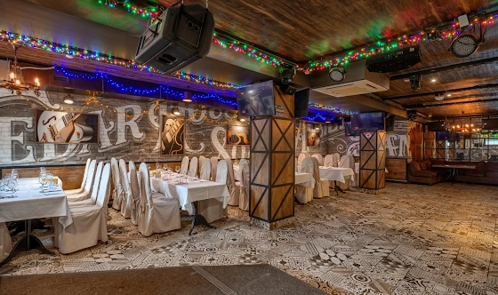 Фото №5 зала  Ресторан Beer&Friends