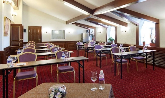 Фото №2 зала Зал RED HALL - отель Звезда