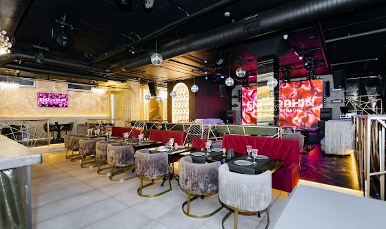 Фото №9 зала Эндорфин Шоу-бар Караоке