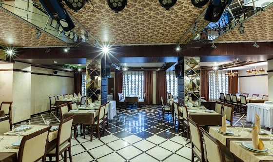 Фото №18 зала Основной зал ресторана 