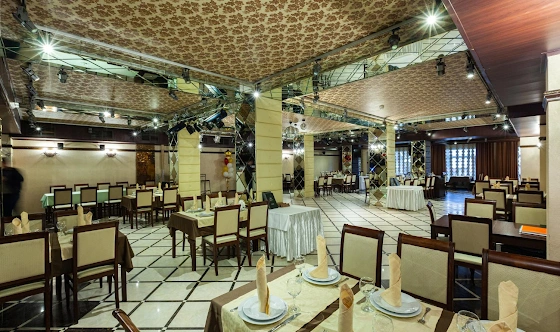 Фото №13 зала Основной зал ресторана 