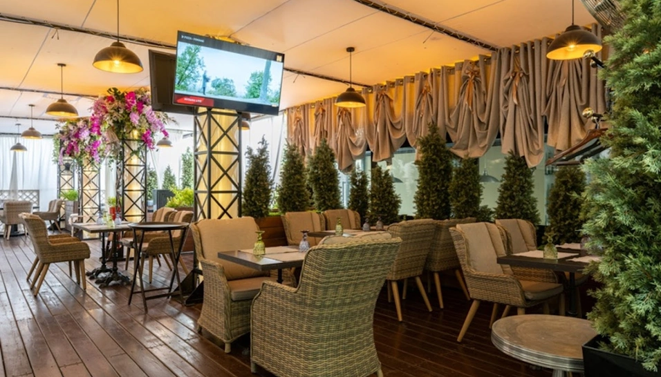 Фото №9 зала Летняя веранда