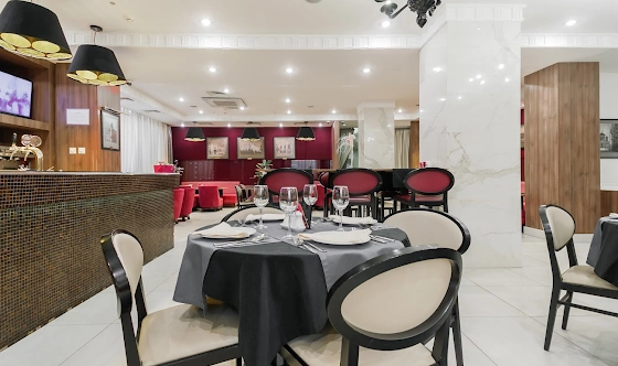 Фото №5 зала Ресторан "D’Аdjemoff"