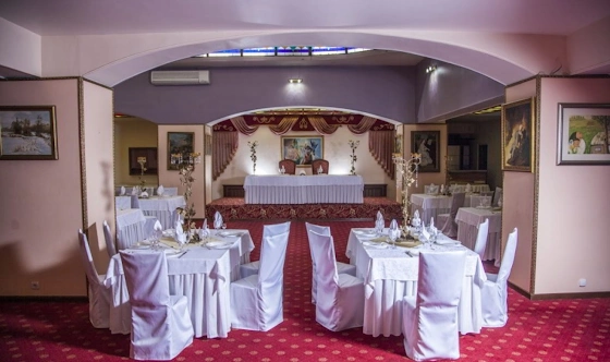 Фото №1 зала Зал «Витражный»