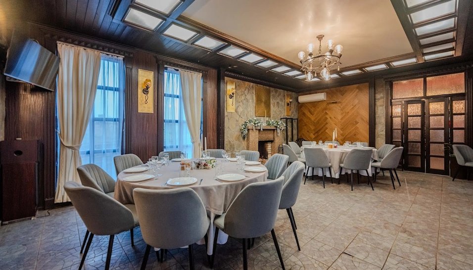 Фото №13 зала Зал с камином