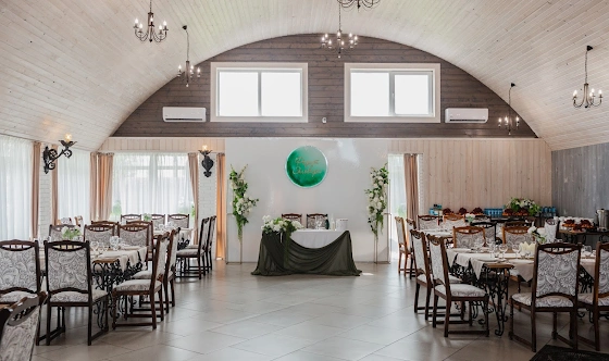 Фото №2 зала Ресторан "Лось-Найкин"