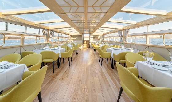 Фото №12 зала Палуба 