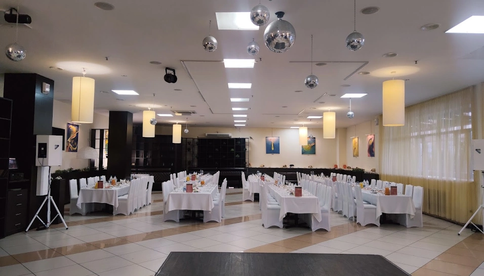 Фото №13 зала Основной зал 