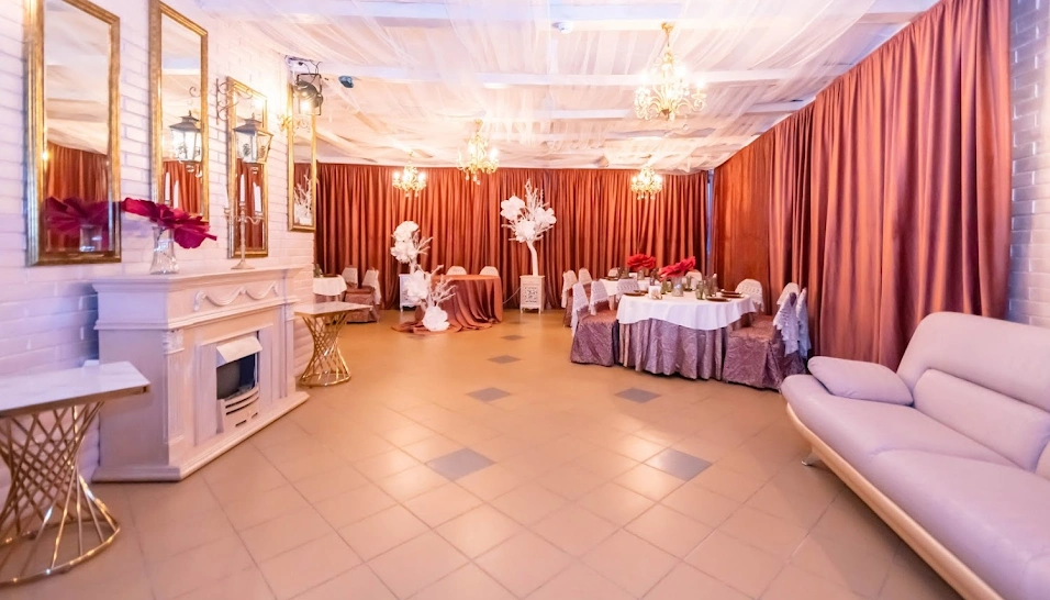 Фото №10 зала Коттедж с банкетным залом