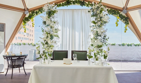 Фото №4 зала Летний шатер на крыше