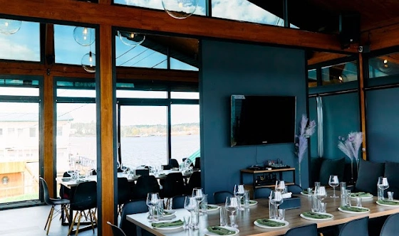 Фото №4 зала Домик Капитана