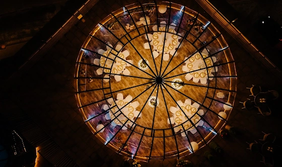 Фото №5 зала ВИП иглу