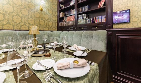 Фото №6 зала Малая VIP-комната или «Английская библиотека»