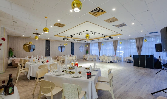 Фото №2 зала Зал ресторана