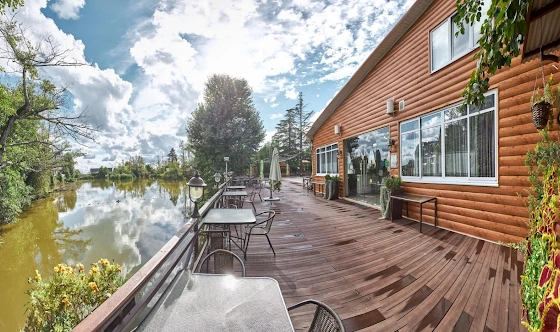 Фото №14 зала Палуба