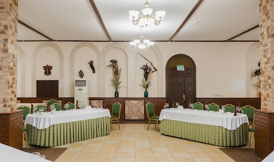 Фото №1 зала Зал «Охотничий»