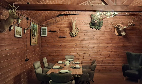 Фото №2 зала Дом охотника