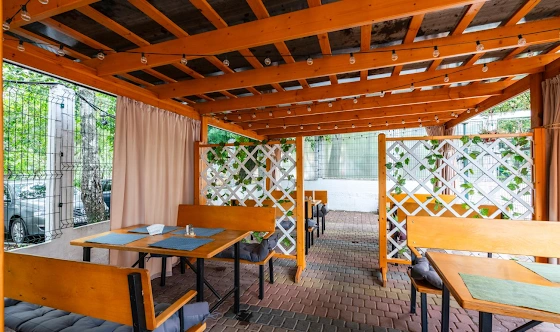 Фото №2 зала Летняя Веранда