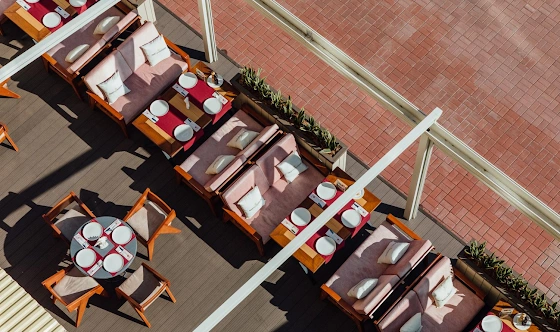 Фото №2 зала Летняя веранда