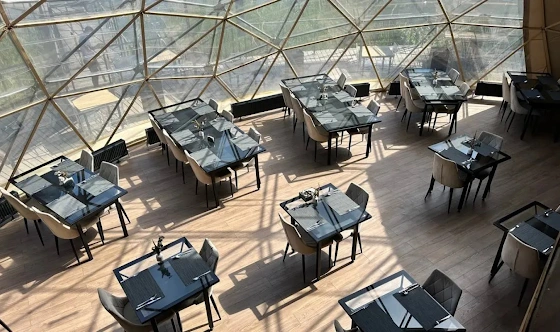 Фото №2 зала Ресторан "Остров"