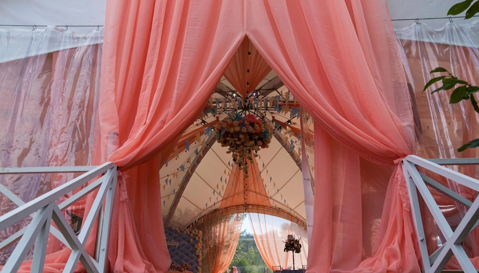 Фото №7 зала Белоснежный шатер «Граф Орлов»
