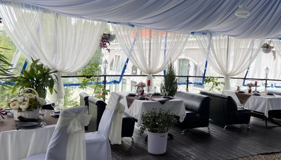 Фото №1 зала Веранда 