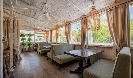 Фото №2 зала Летняя веранда