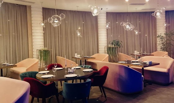 Фото №2 зала Основной зал ресторана 