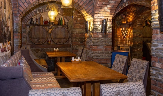 Фото №1 зала Винный погреб