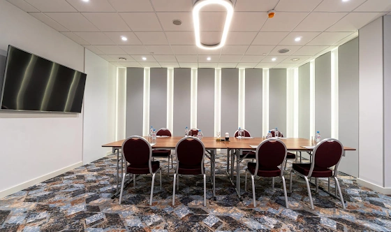 Фото №1 зала Зал "Эпиграф" 