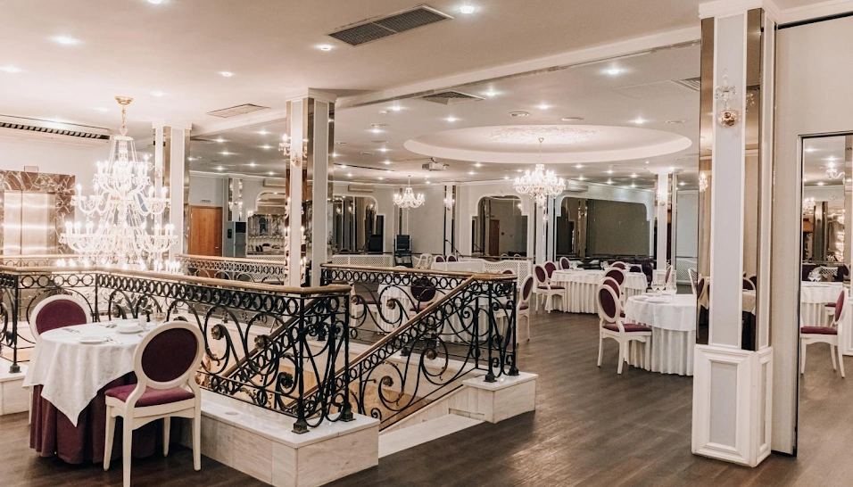 Фото №8 зала Банкетный зал "BEL ETAGE"