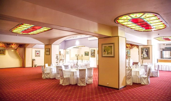 Фото №5 зала Зал «Витражный»