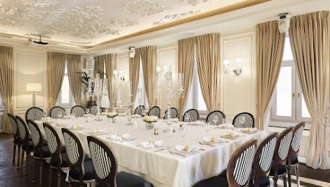 Фото №1 зала Банкетный зал «Особняк»