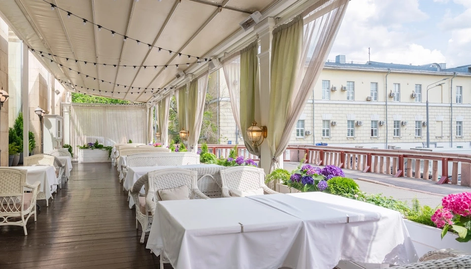 Фото №7 зала Летняя терраса 