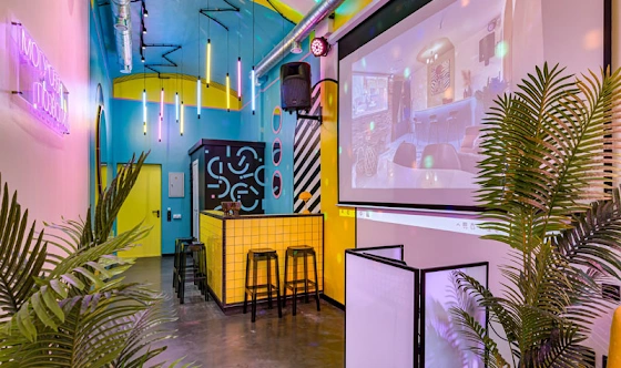 Фото №3 зала Лофт Молекула 