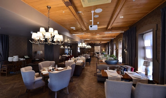 Фото №5 зала Зал «Усадьба»