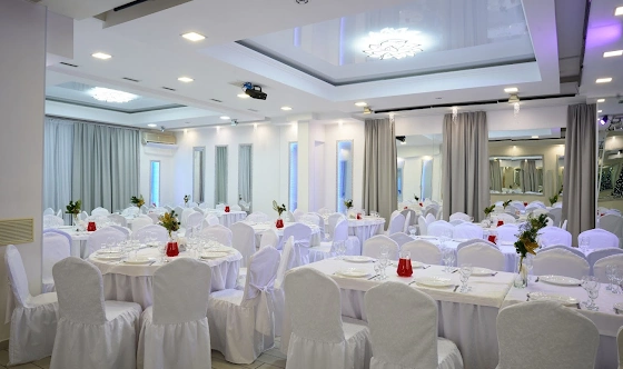 Фото №10 зала Зеркальный зал