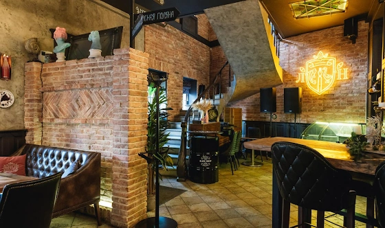 Фото №9 зала Зал на первом этаже 