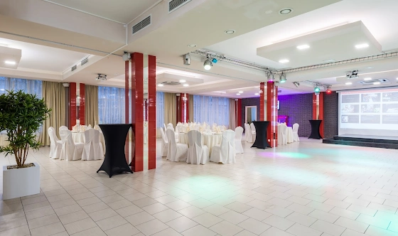 Фото №17 зала Основной зал