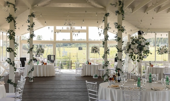 Фото №2 зала Свадебная веранда