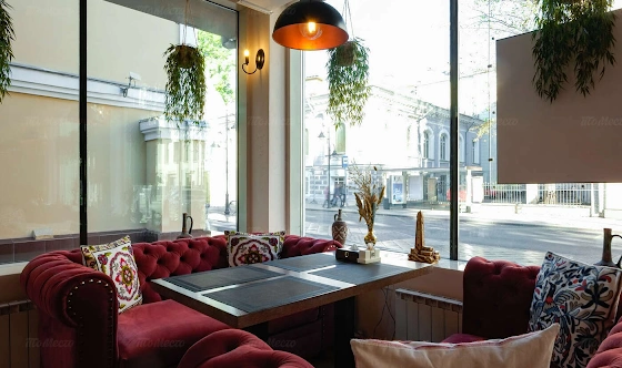 Фото №14 зала Зал с витражными окнами 