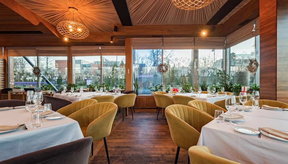 Фото №4 зала Основной зал